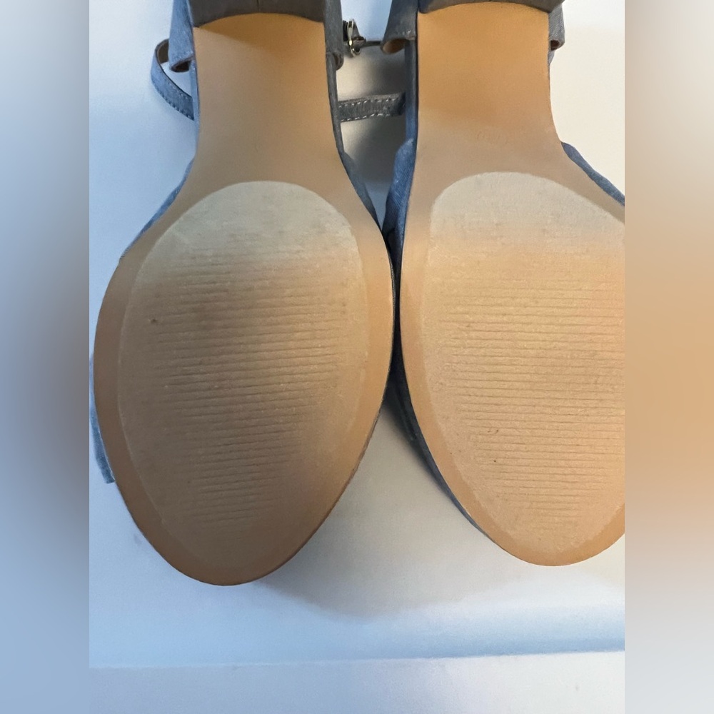 LOFT Chambray Bow Platform Heels - Picture 3 of 10